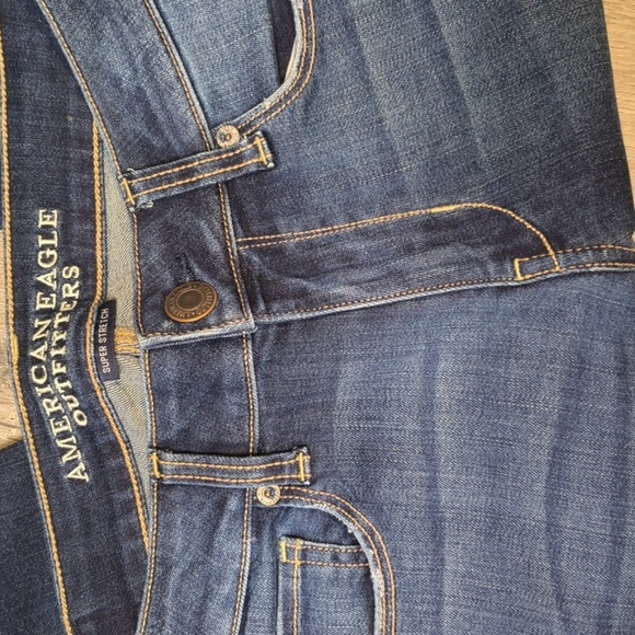 sac319 🦅American Eagle Super Stretch Low Rise Skinny Size 4 w/ 28.5" Inseam - Picture 4 of 10